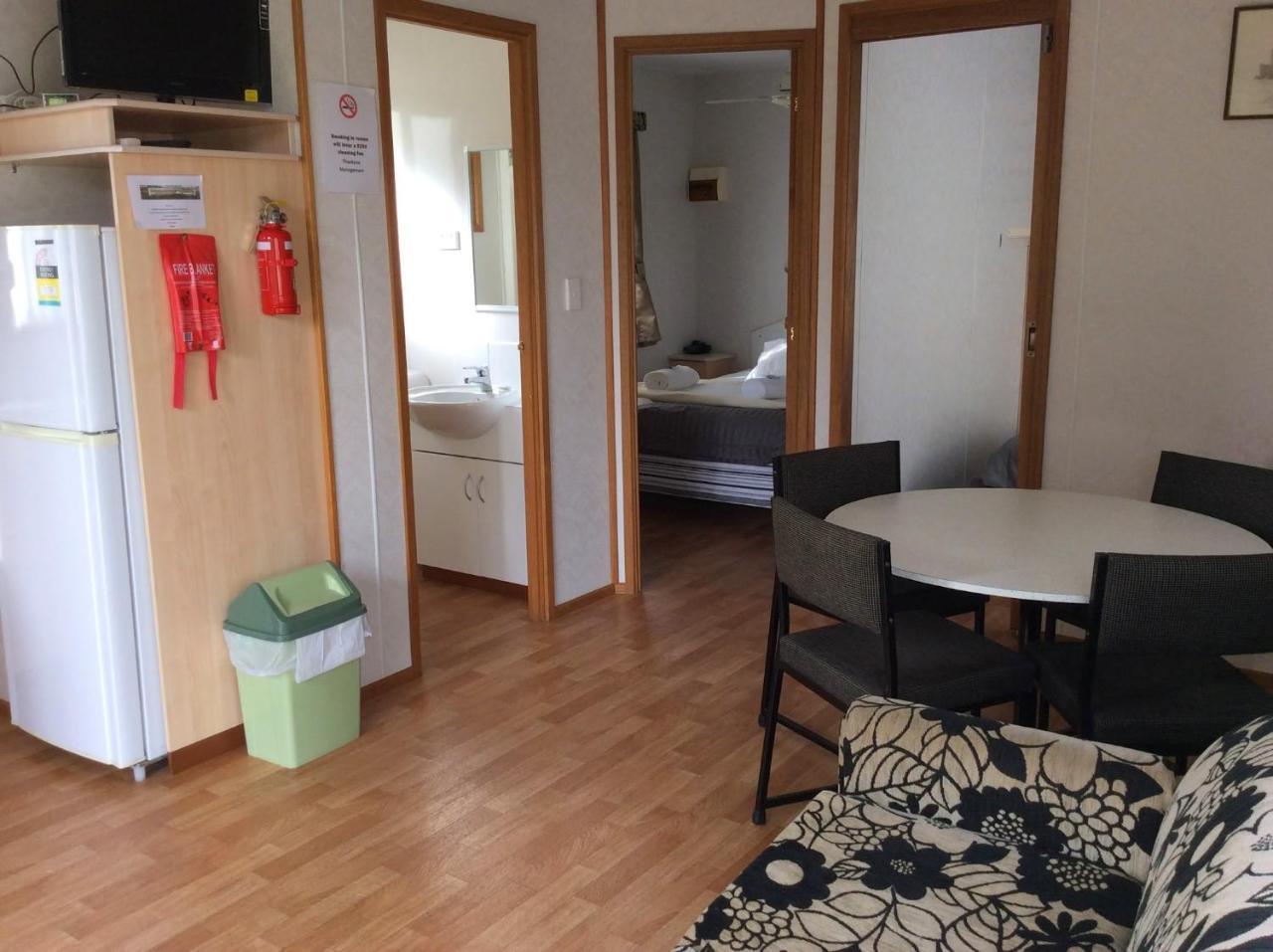Tatura Cabin & Caravan Park Kültér fotó